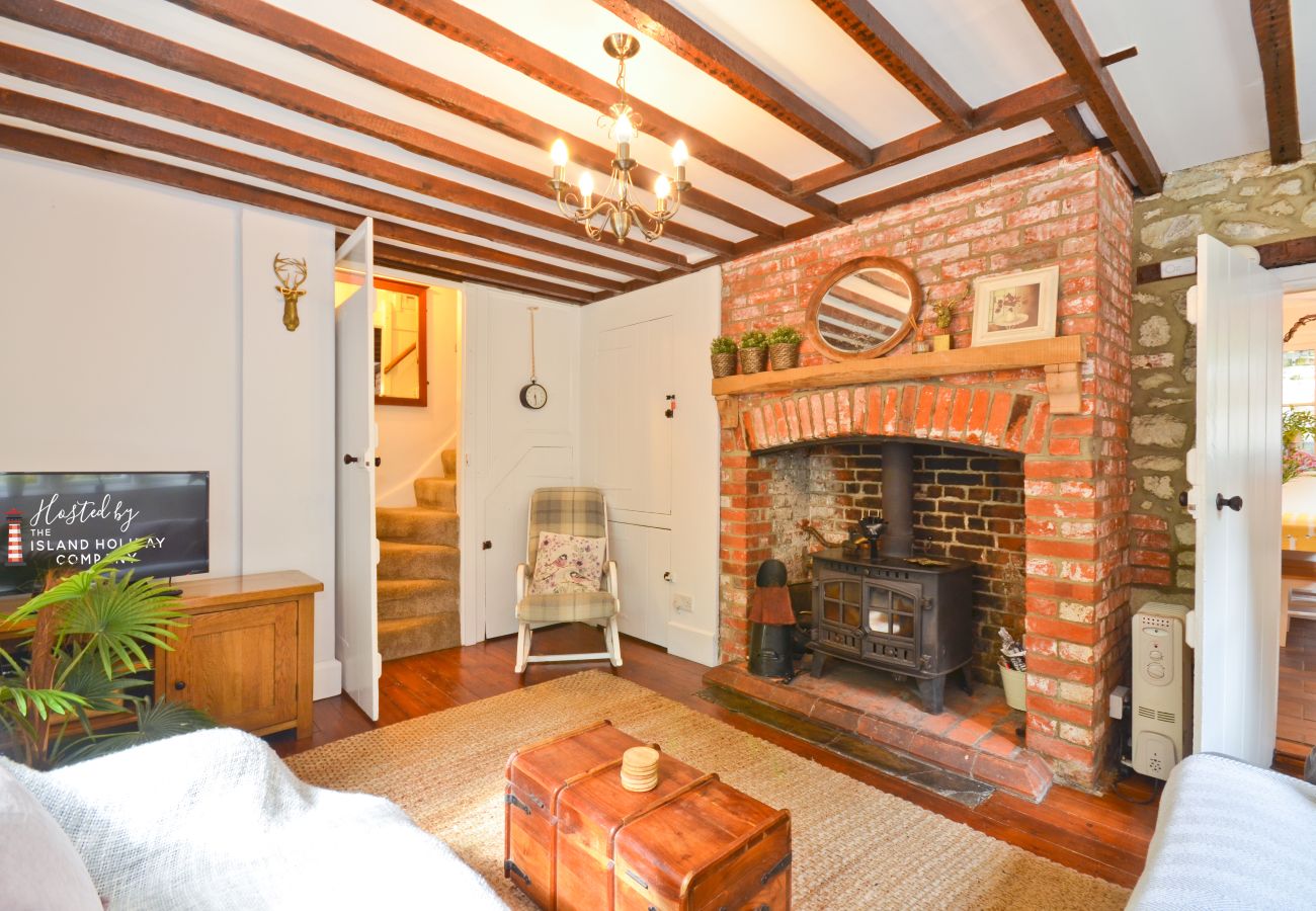 Cottage in Shanklin - 1 Apse Castle Cottages, Shanklin,  Isle of Wight.