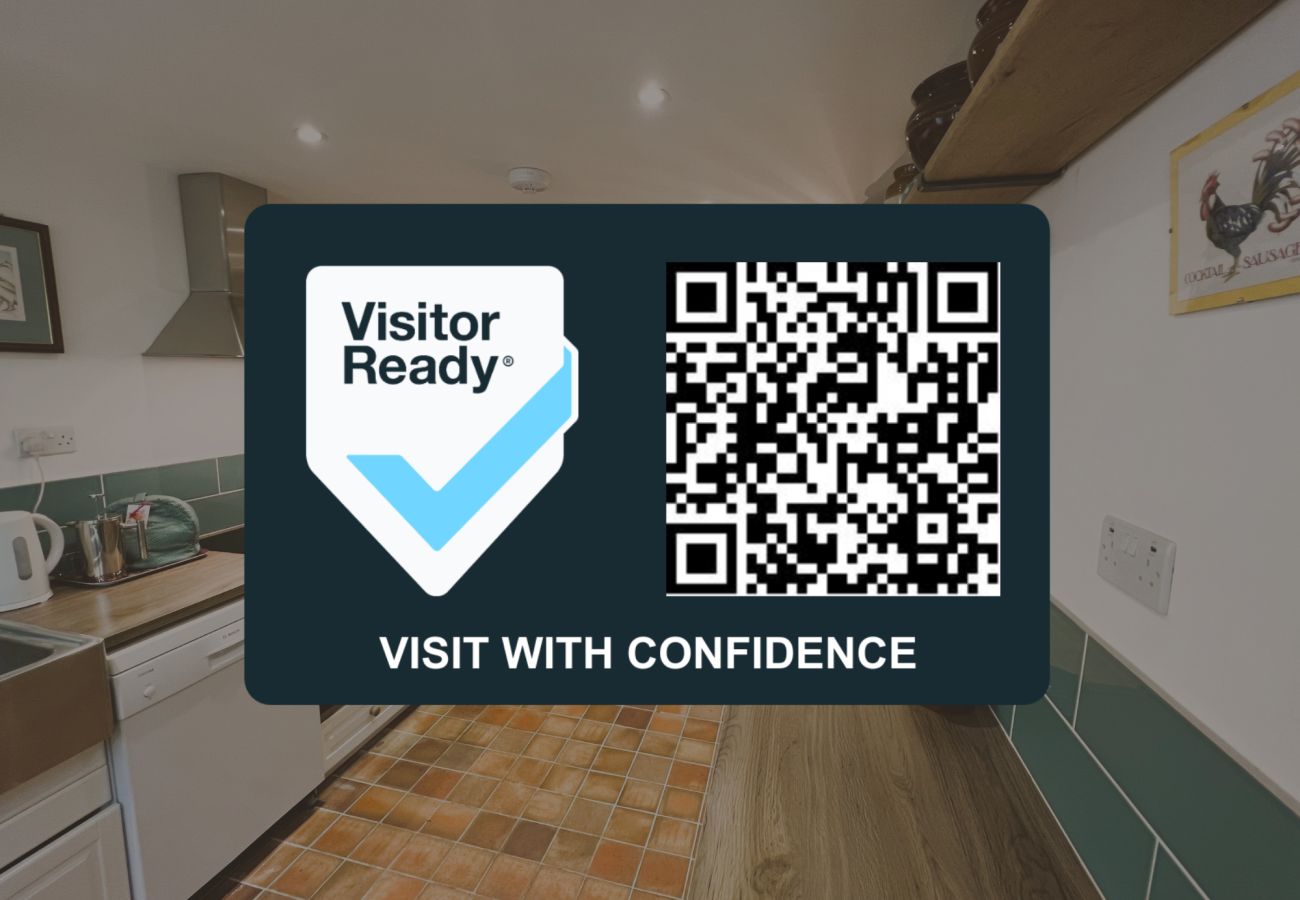 Cottage in Shanklin - 2 Apse Castle Cottages, Shanklin, Isle of Wight.