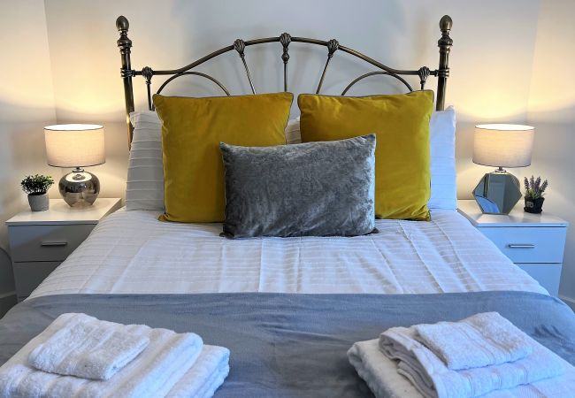 Apartment in Shanklin - 4 The Bayhouse, The Isle of Wight.  Apartment in Shanklin - 4 The Bayhouse, The Isle of Wight.