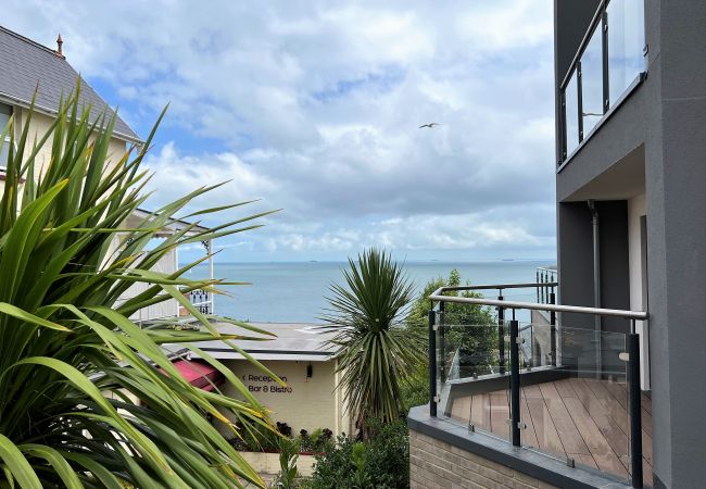 Apartment in Shanklin - 4 The Bayhouse, The Isle of Wight.  Apartment in Shanklin - 4 The Bayhouse, The Isle of Wight.