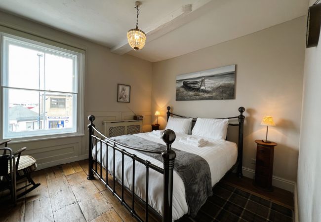 Cottage in Cowes - Bell Cottage, The Isle of Wight. Cottage in Cowes - Bell Cottage, The Isle of Wight.