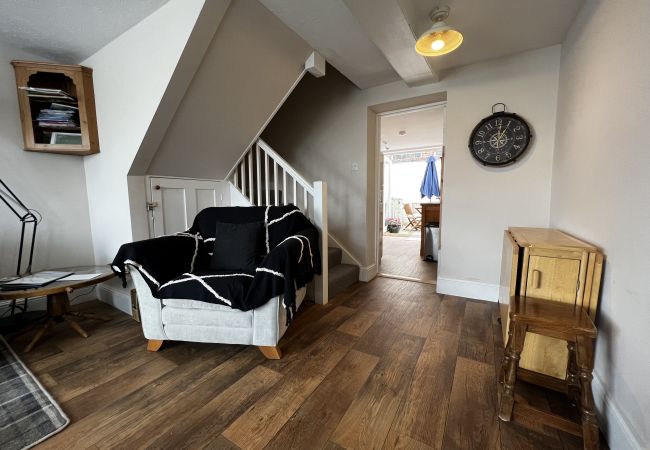 Cottage in Cowes - Bell Cottage, The Isle of Wight. Cottage in Cowes - Bell Cottage, The Isle of Wight.