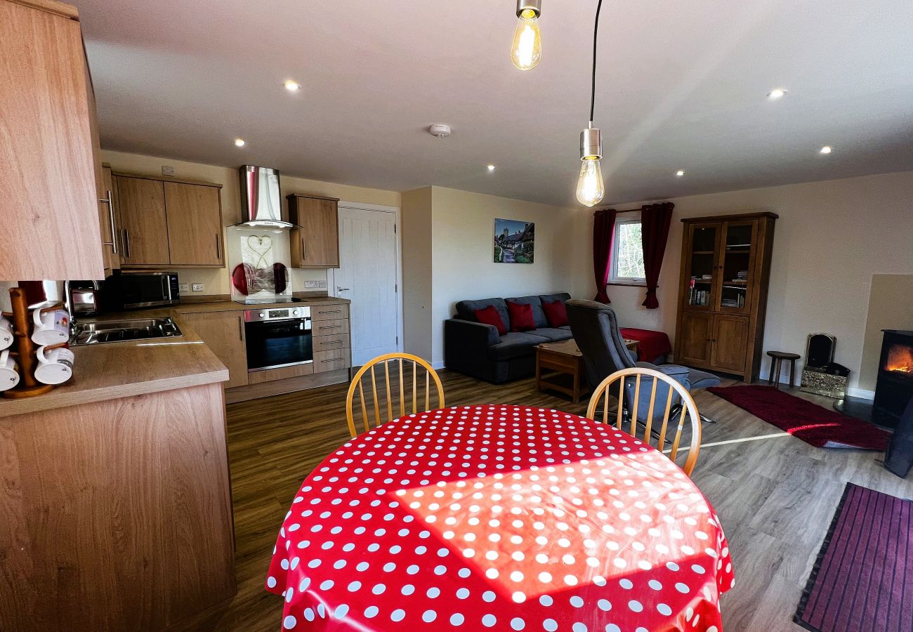 Bungalow in Godshill - Cherry Lodge, The Isle of Wight. 