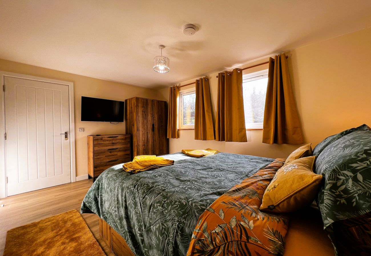 Bungalow in Godshill - Cherry Lodge, The Isle of Wight. 