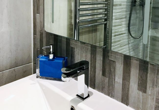 Terraced House in Sandown - Colonels House, The Isle of Wight. Terraced House in Sandown - Colonels House, The Isle of Wight.