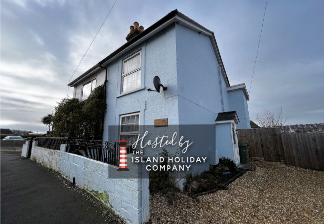 Cottage in East Cowes - Kema Cottage, The Isle of Wight. 