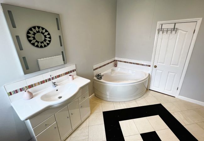 House in Shanklin - Littlestairs, The Isle of Wight. House in Shanklin - Littlestairs, The Isle of Wight.