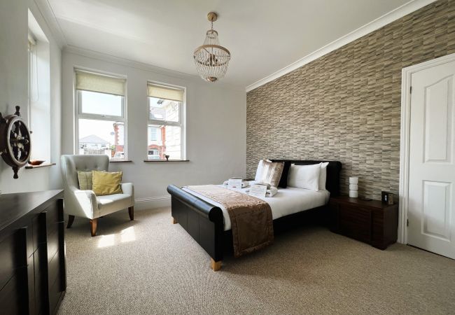 House in Shanklin - Littlestairs, The Isle of Wight. House in Shanklin - Littlestairs, The Isle of Wight.