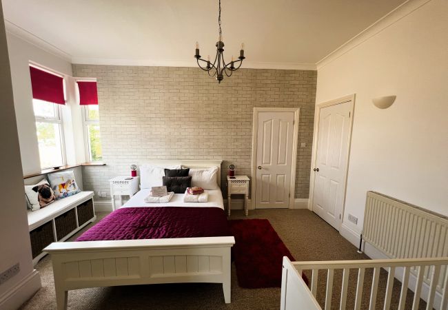 House in Shanklin - Littlestairs, The Isle of Wight. House in Shanklin - Littlestairs, The Isle of Wight.