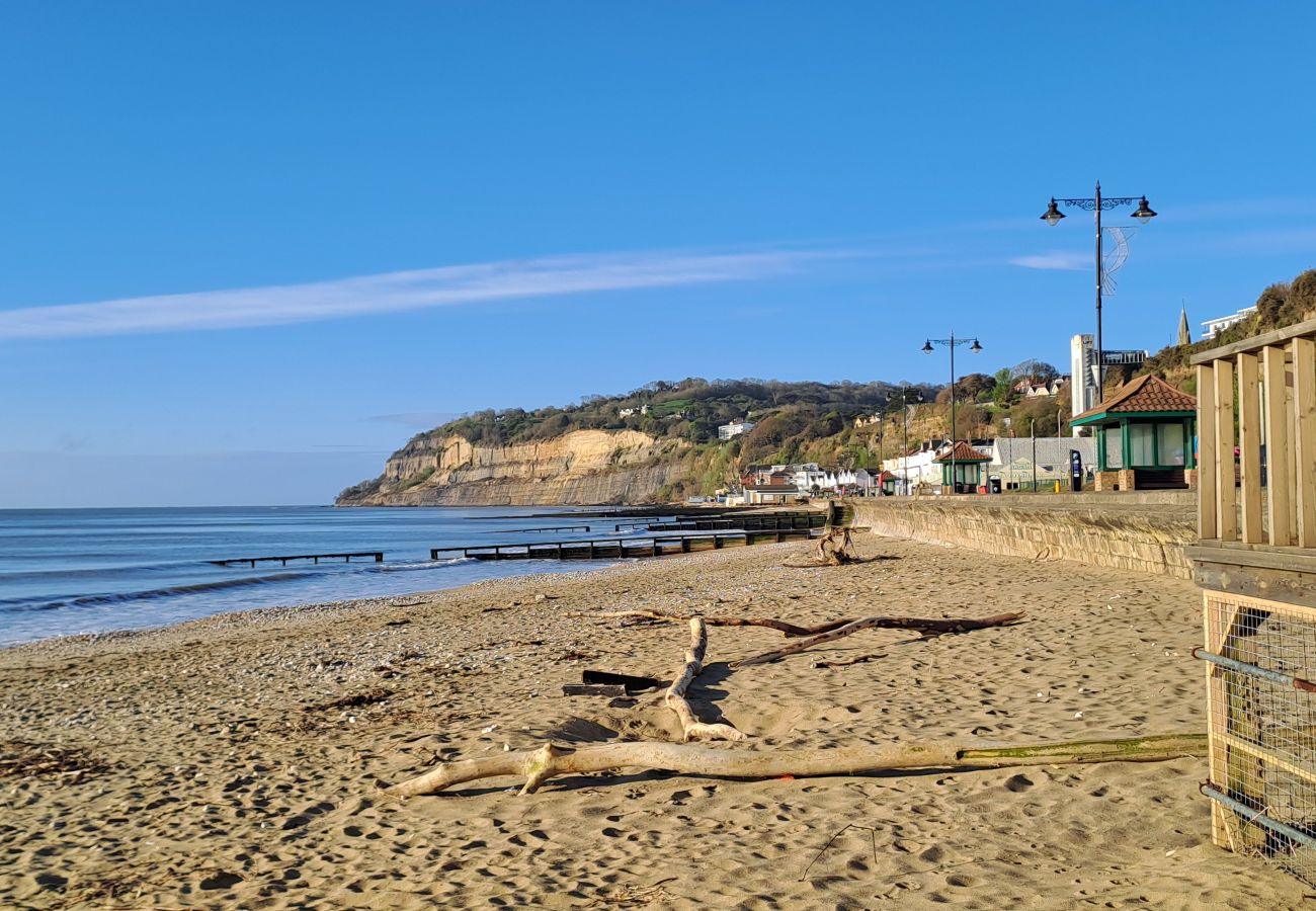 House in Shanklin - Littlestairs, The Isle of Wight.