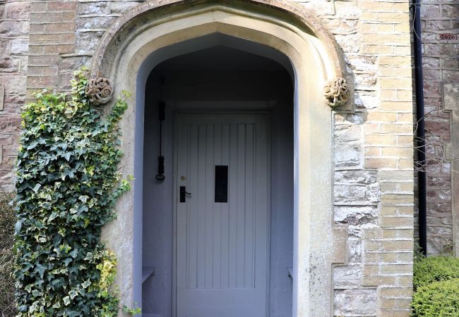House in Ryde - Middle Lodge, The Isle of Wight. House in Ryde - Middle Lodge, The Isle of Wight.