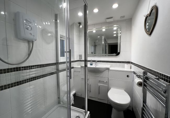 House in Ryde - Middle Lodge, The Isle of Wight. House in Ryde - Middle Lodge, The Isle of Wight.