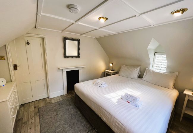 House in Ryde - Middle Lodge, The Isle of Wight. House in Ryde - Middle Lodge, The Isle of Wight.