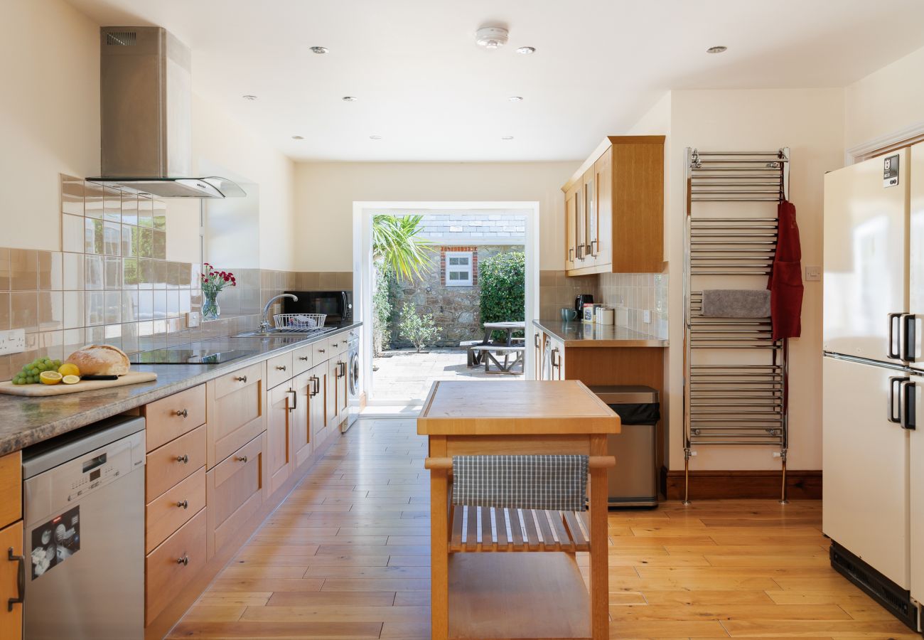 House in Rookley - Rookley Farm Lodge, The Isle of Wight.