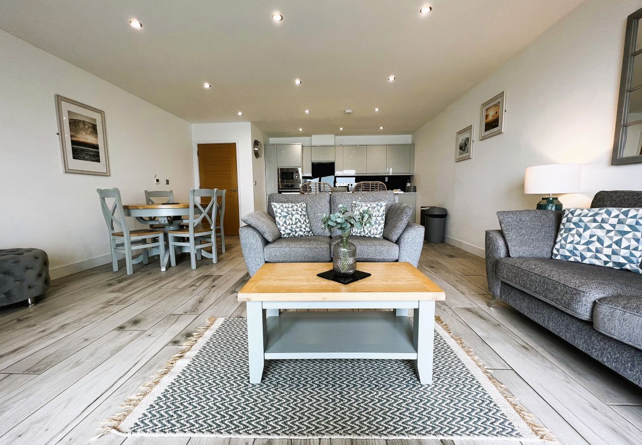 Apartment in Sandown - Sandy Shores, The Isle of Wight. 