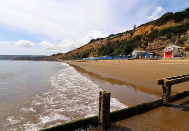 Apartment in Sandown - The Beach Retreat, The Isle of Wight. 