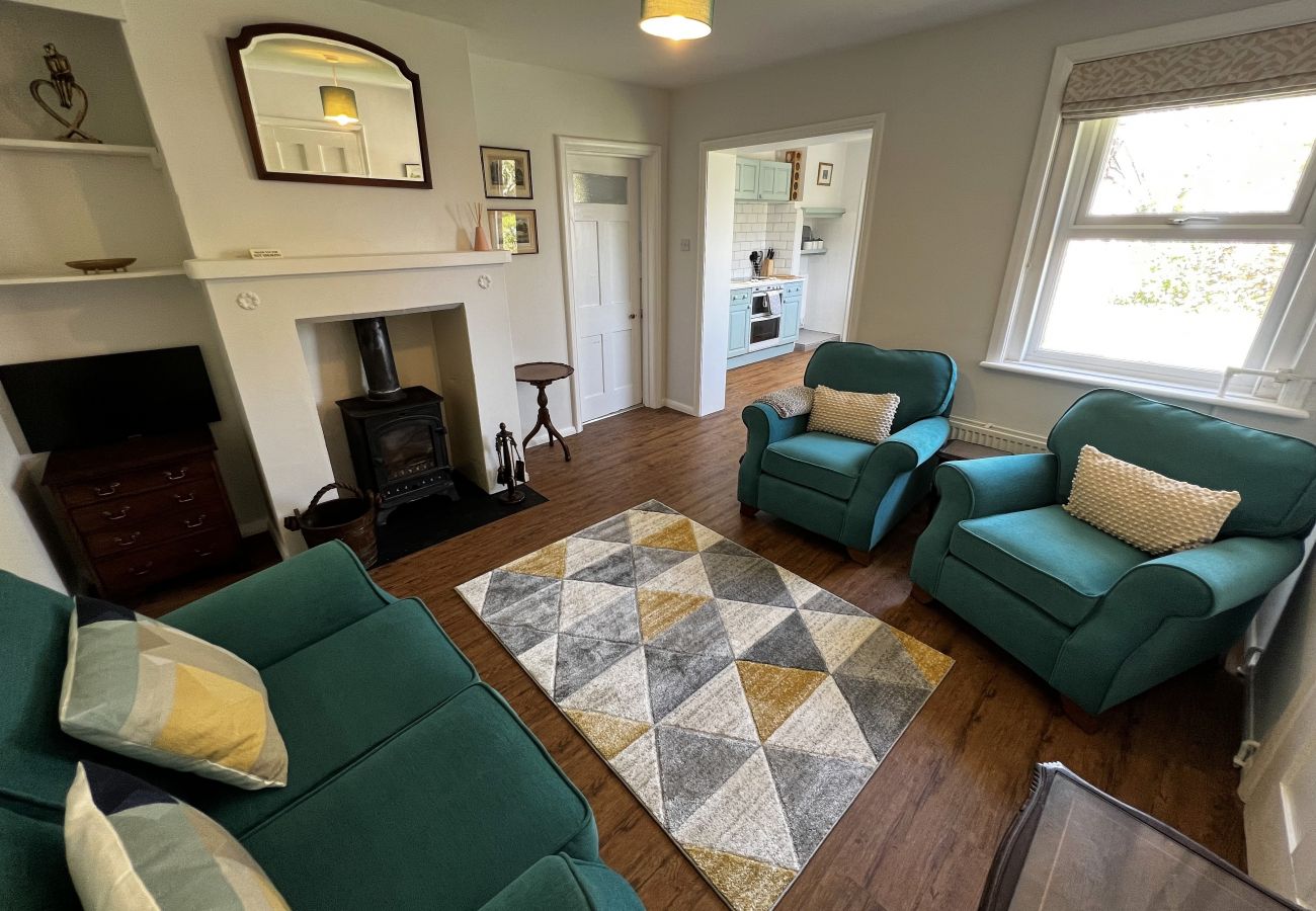 Bungalow in Shalfleet - The Cottage, Shalfleet House , The Isle of Wight.