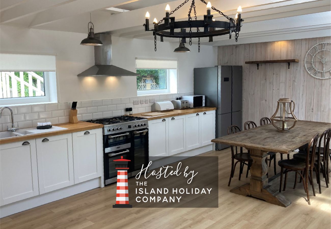 Apartment in Freshwater - The Gate, The Isle of Wight. 