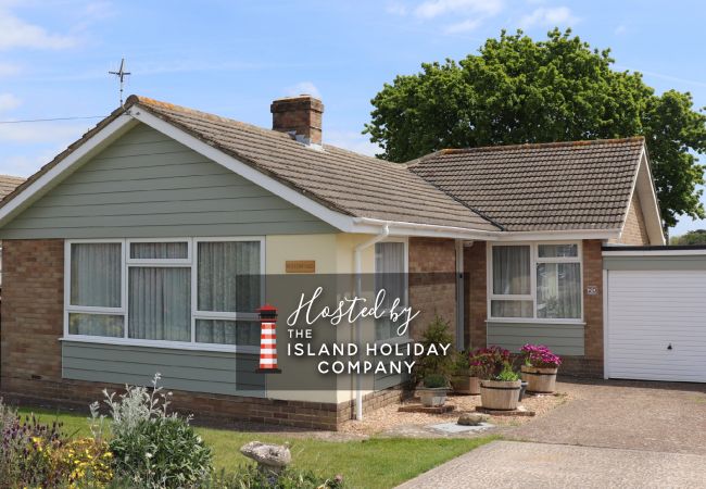 Bungalow in Seaview - Willow-Oak, The Isle of Wight. 