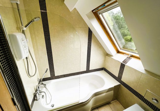 Apartment in Shanklin - 6 Shanklin Manor, The Isle of Wight. Apartment in Shanklin - 6 Shanklin Manor, The Isle of Wight.