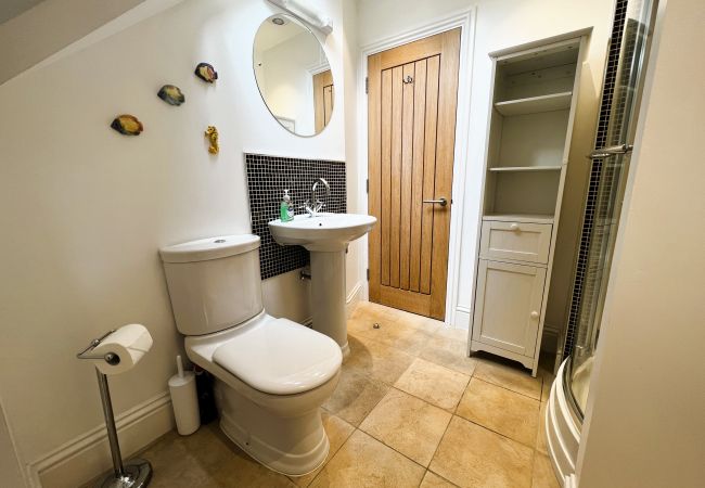 Apartment in Shanklin - 6 Shanklin Manor, The Isle of Wight. Apartment in Shanklin - 6 Shanklin Manor, The Isle of Wight.