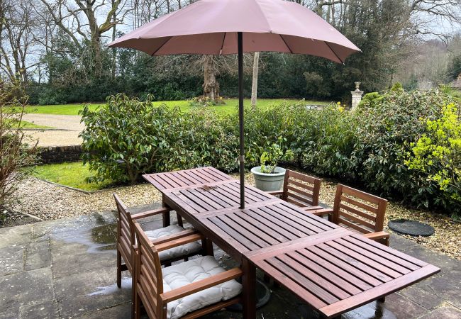 Apartment in Shanklin - 2 Shanklin Manor, The Isle of Wight. Apartment in Shanklin - 2 Shanklin Manor, The Isle of Wight.