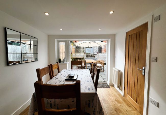 House in Shanklin - Hope Cottage, The Isle of Wight. House in Shanklin - Hope Cottage, The Isle of Wight.