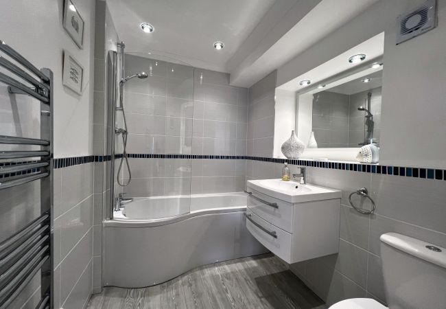 Apartment in Sandown - Belle Vue, The Isle of Wight. Apartment in Sandown - Belle Vue, The Isle of Wight.