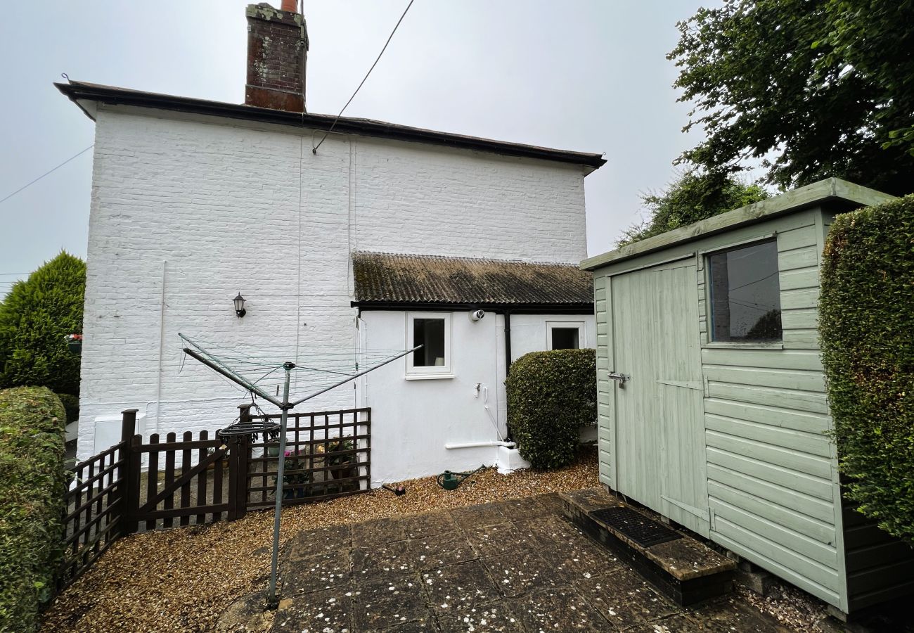 Cottage in Brading - Charnwood Cottage, The Isle of Wight. 