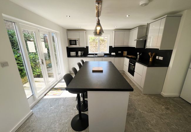 House in Ryde - George Street House, The Isle of Wight.  House in Ryde - George Street House, The Isle of Wight.