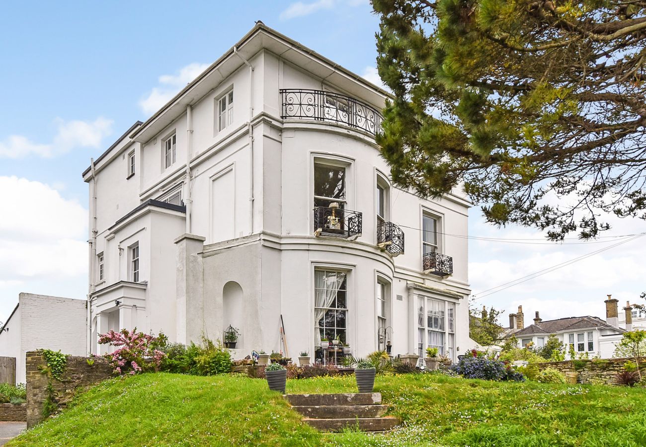 Apartment in Ryde - Wrafton House, Apartment 1, The Isle of Wight. 