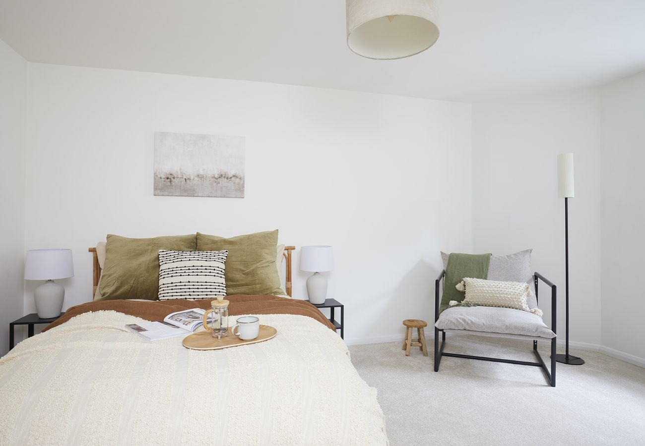 Apartment in Ryde - Wrafton House, Apartment 1, The Isle of Wight. 