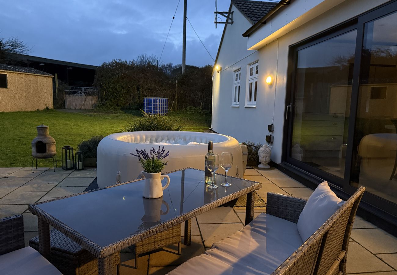 Villa in Sandown - Adgestone Villa, Sandown,  Isle of Wight.  