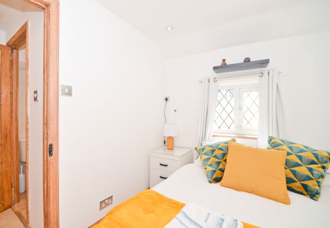 Cottage in Ryde - La Cotte The Isle of Wight Cottage in Ryde - La Cotte The Isle of Wight