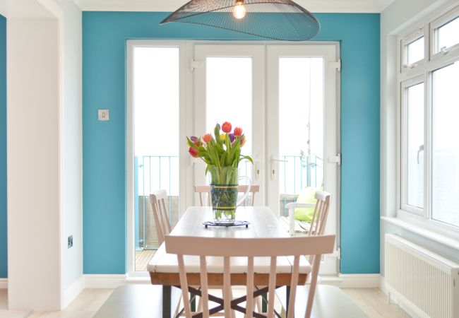 House in Gurnard - Princes Esplanade The Isle of Wight House in Gurnard - Princes Esplanade The Isle of Wight