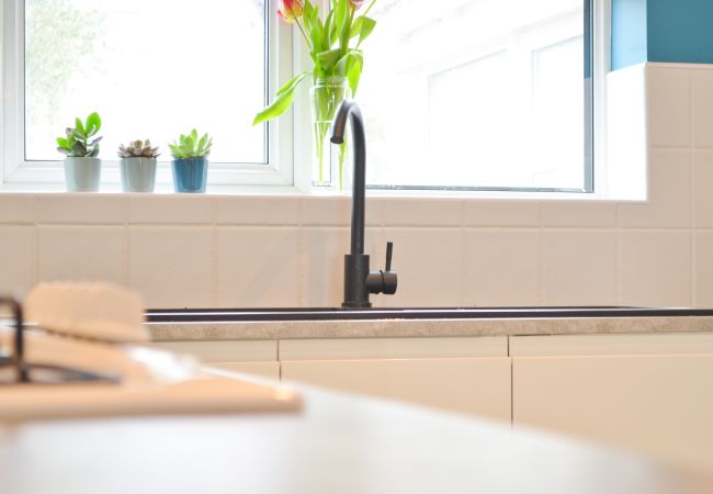 House in Gurnard - Princes Esplanade The Isle of Wight House in Gurnard - Princes Esplanade The Isle of Wight