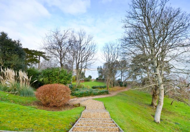 Apartment in Shanklin - Shanklin Stunning Sea Views Apartment in Shanklin - Shanklin Stunning Sea Views