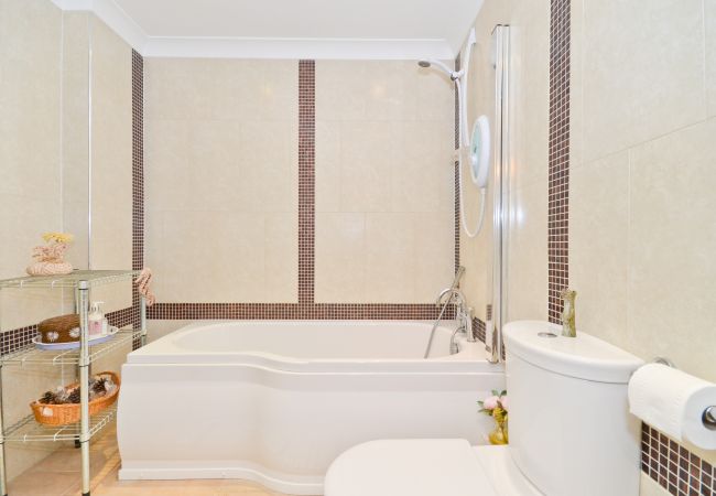 Apartment in Shanklin - Shanklin Stunning Sea Views Apartment in Shanklin - Shanklin Stunning Sea Views