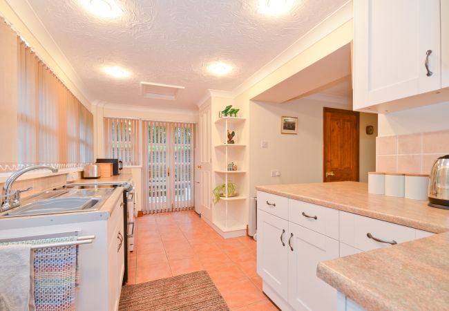 House in Newport - The Bays Newport Isle of Wight House in Newport - The Bays Newport Isle of Wight