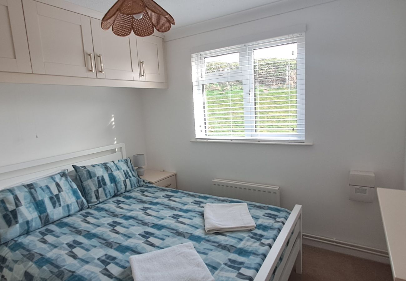 Bungalow in Freshwater - Brambles Farm Bungalow - Isle of Wight