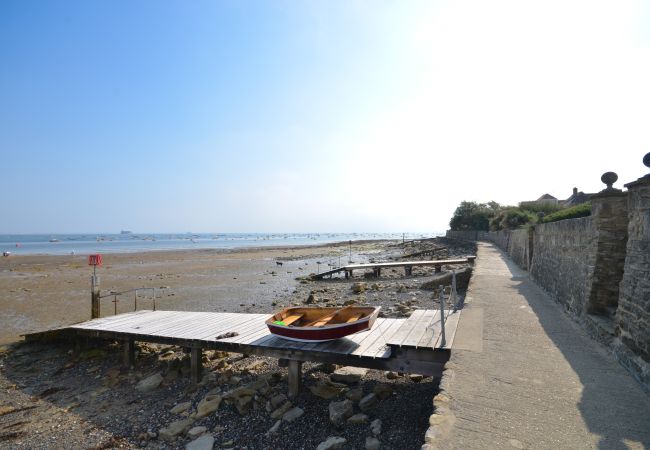 Bungalow in Seaview - The Hideaway The Isle of Wight Bungalow in Seaview - The Hideaway The Isle of Wight