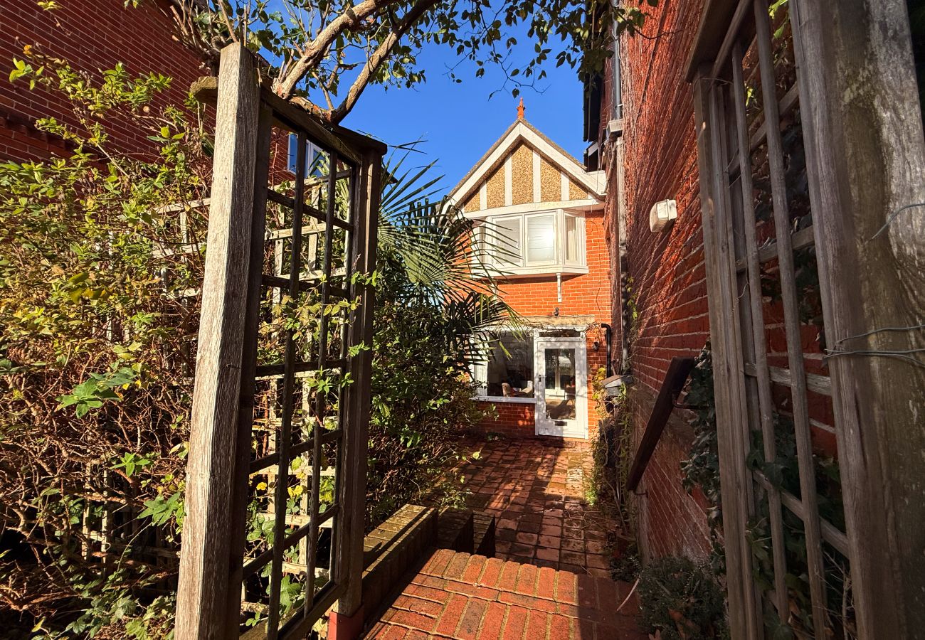 Cottage in Seaview - Thin End  The Isle of Wight