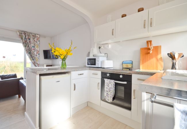 Bungalow in Seaview - The Lobster Pot Isle of Wight Bungalow in Seaview - The Lobster Pot Isle of Wight