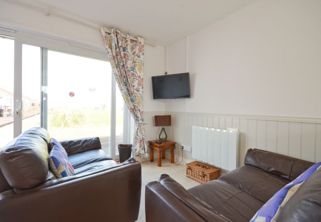 Bungalow in Seaview - The Lobster Pot Isle of Wight Bungalow in Seaview - The Lobster Pot Isle of Wight