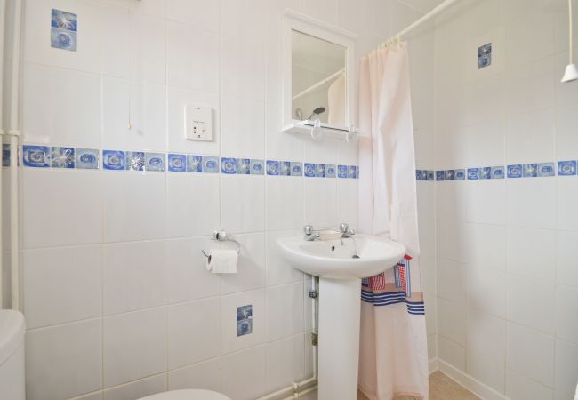 Bungalow in Seaview - The Lobster Pot Isle of Wight Bungalow in Seaview - The Lobster Pot Isle of Wight