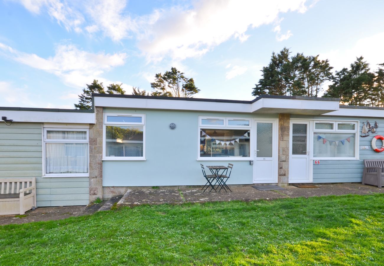 Chalet in Sandown - Sunny Daze - Isle of Wight