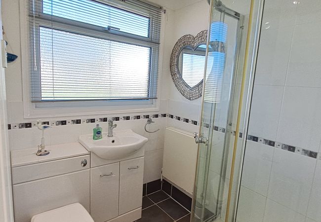 Chalet in Sandown - Ocean Breeze The Isle of Wight Chalet in Sandown - Ocean Breeze The Isle of Wight