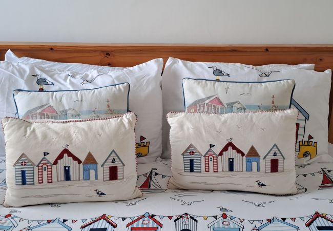 Chalet in Sandown - Ocean Breeze The Isle of Wight Chalet in Sandown - Ocean Breeze The Isle of Wight