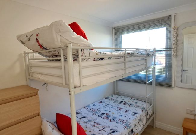 Chalet in Sandown - Ocean Breeze The Isle of Wight Chalet in Sandown - Ocean Breeze The Isle of Wight