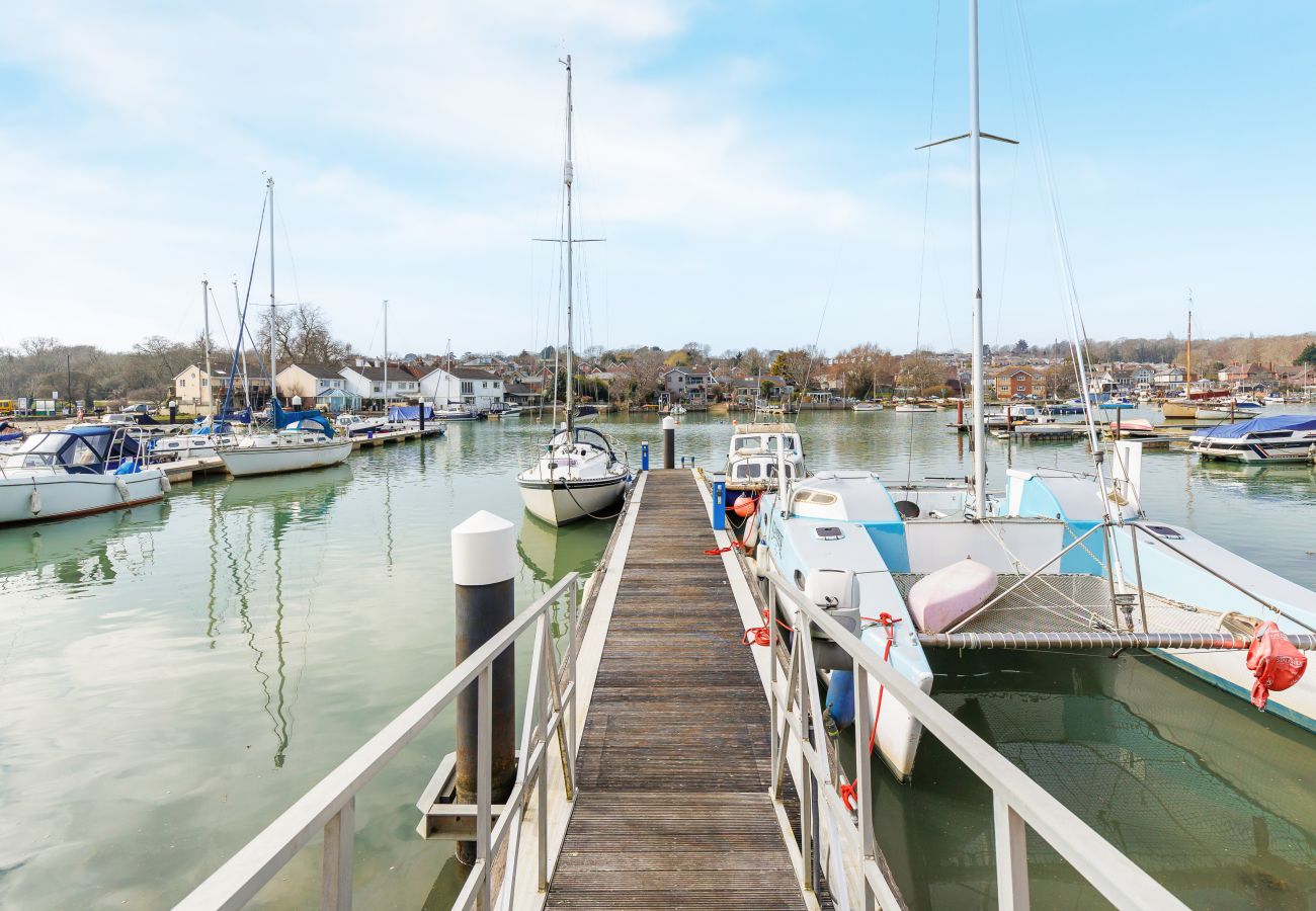 House in Wootton Bridge - Creek View, Isle of Wight